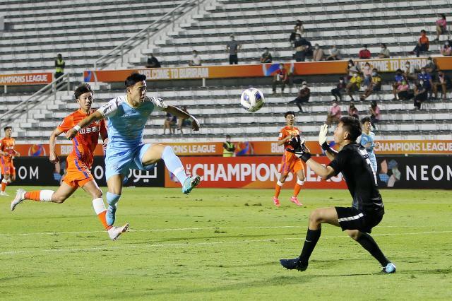 开云体育官网-泰山再战浦和从忘记0比7开始 主帅内部会强调专注